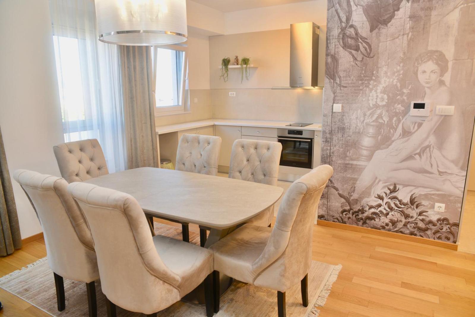 The Main Square Apartments Banja Luka Phòng bức ảnh