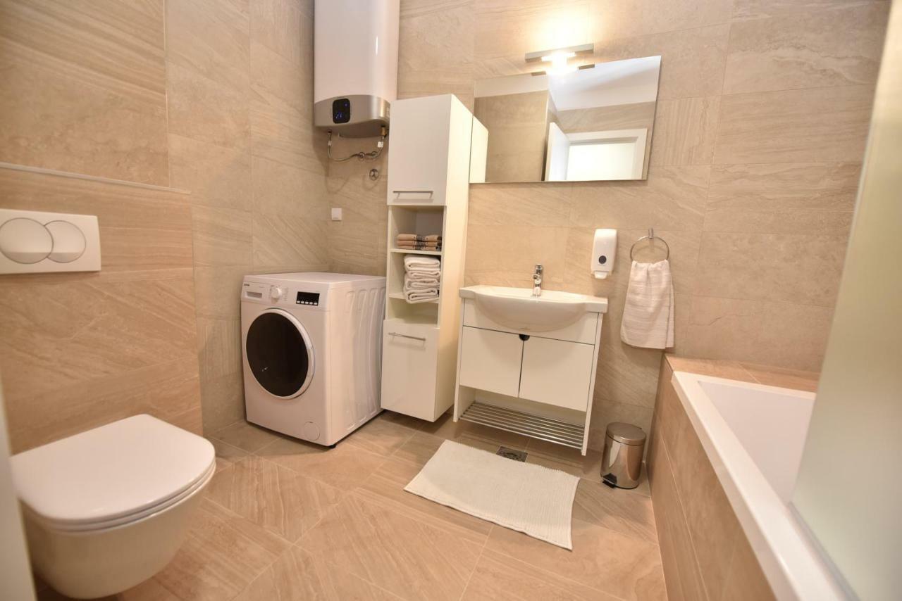 The Main Square Apartments Banja Luka Ngoại thất bức ảnh